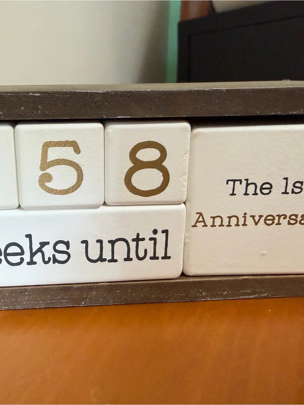 Mr & Mrs Countdown Block Sign - White and Gold